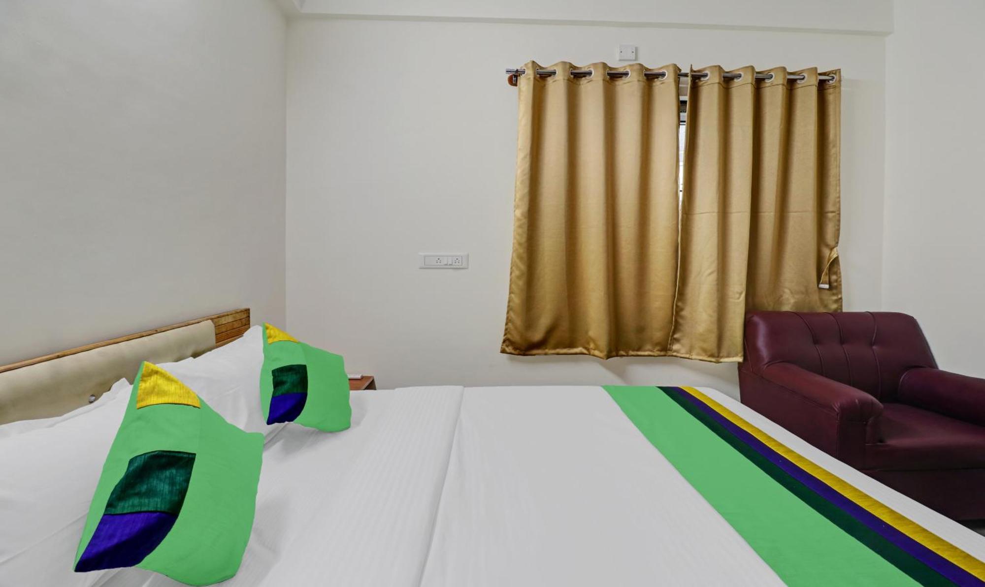 Treebo Sln Heritage Bangalore Esterno foto